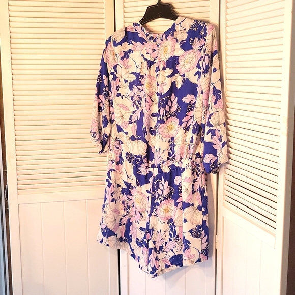 CAROLINA BELL FLORAL LONG SLEEVE SZ10 ROMPERS SHORTS SZ10 - Picture 4 of 10